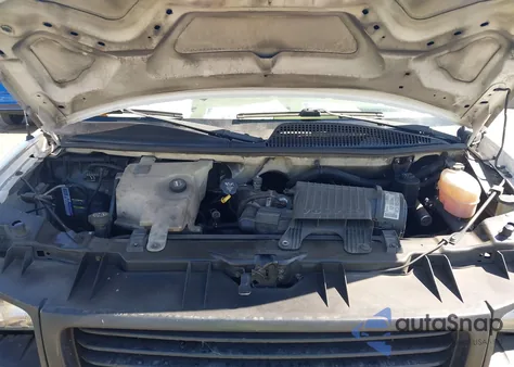 2003 GMC Savana Standard from USA, damaged, VIN 1GTHG35U831133678